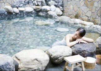 冬季泡溫泉有什么好處？冬季泡溫泉需要注意些什么？