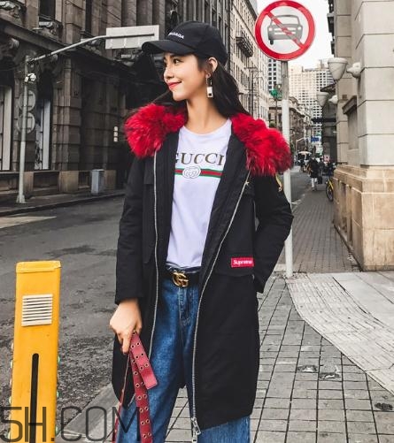 黑色派克服怎么搭配？黑色派克大衣搭配圖