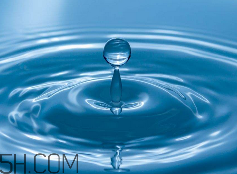 雙氧水能滴耳朵嗎？雙氧水洗耳朵一天幾次？