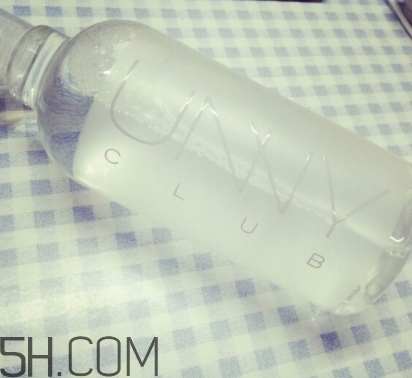 unny卸妝水和蓓昂斯哪個(gè)好？unny卸妝水和蓓昂斯對比