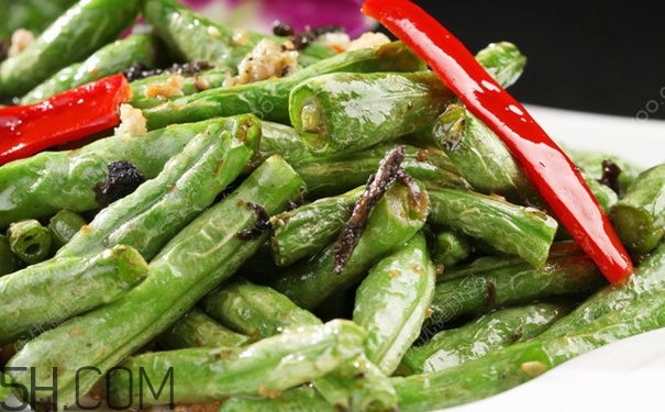 吃不好可能會生病的食物有哪些？需要謹慎食用的食物有哪些？