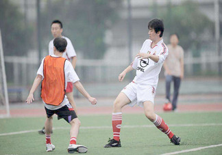踢足球能長個嗎？踢足球能長高嗎？