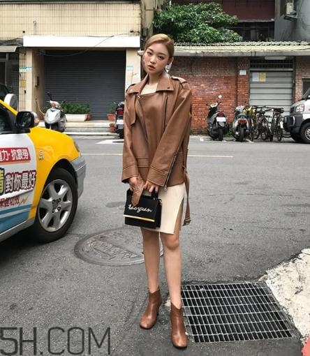 冬天穿裙子配什么鞋子？冬天穿裙子配什么鞋好看？