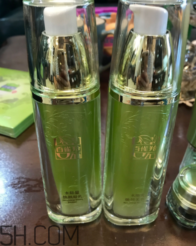 百雀羚水能量套盒適合油皮嗎？適合秋冬用嗎？