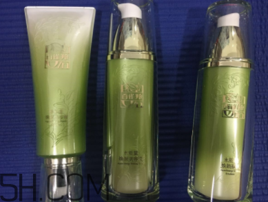 百雀羚水能量套盒都有什么？使用步驟