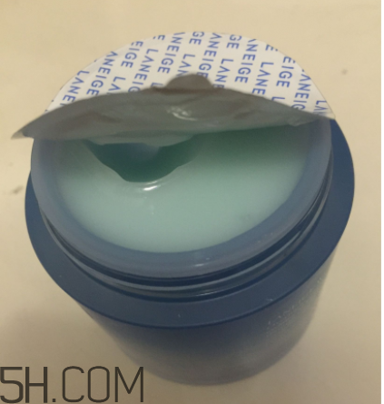 蘭芝睡眠面膜油不油？適合什么膚質(zhì)？