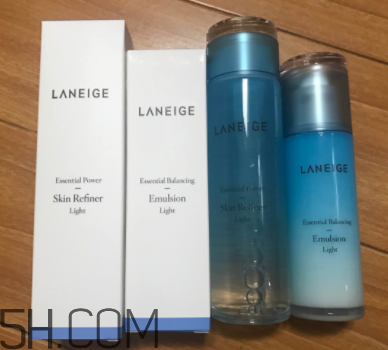 蘭芝水衡水乳套裝什么功效？適合膚質(zhì)