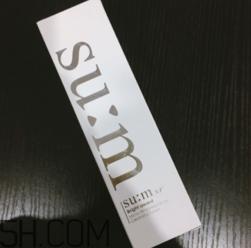 sum37泡沫潔面膏洗后緊繃嗎？干皮能用嗎？
