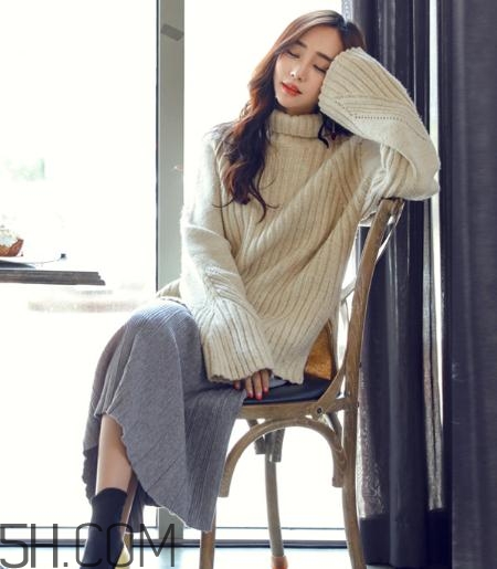 杏色和駝色哪個顯白？杏色和駝色哪個好看？