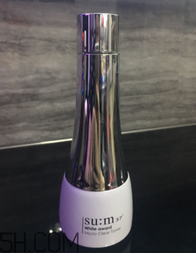 su:m37度呼吸爽膚水什么功效？適合什么膚質(zhì)？