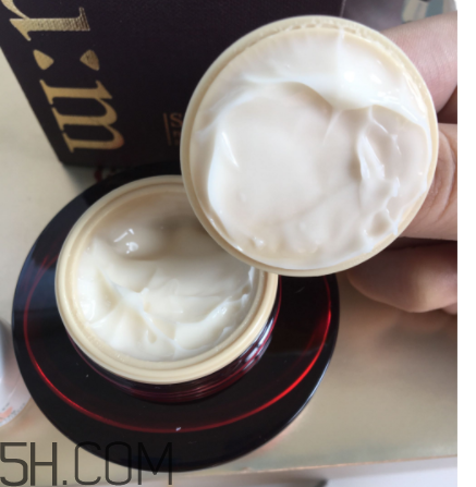 su:m37度蘇秘呼吸眼霜適合什么膚質(zhì)？什么季節(jié)？