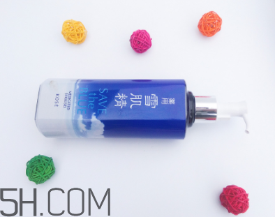 雪肌精化妝水適合干皮嗎？適合痘肌嗎？