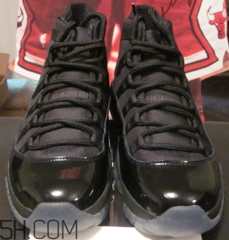 air jordan 11 blackout發(fā)售時間_多少錢？