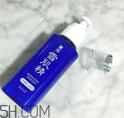 雪肌精盈潤(rùn)乳液含藥物成分嗎？安全嗎？