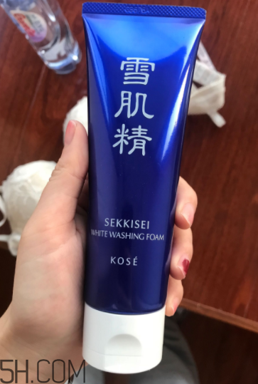 雪肌精洗面奶哪款適合敏感皮？哪款適合干皮？