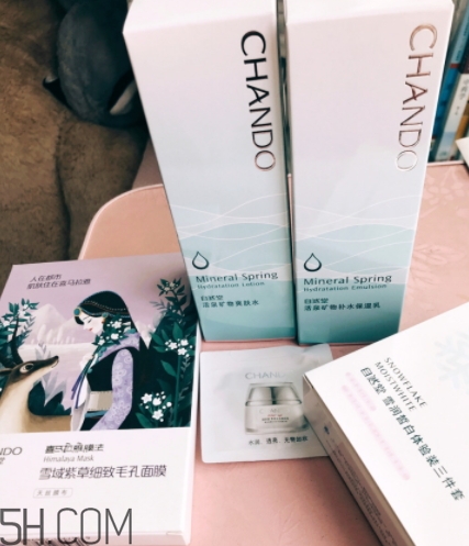 自然堂和百雀羚哪個好？自然堂和百雀羚哪個檔次高