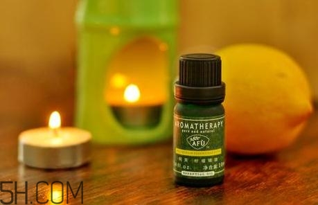 檸檬精油的功效有哪些？檸檬精油有什么功效？