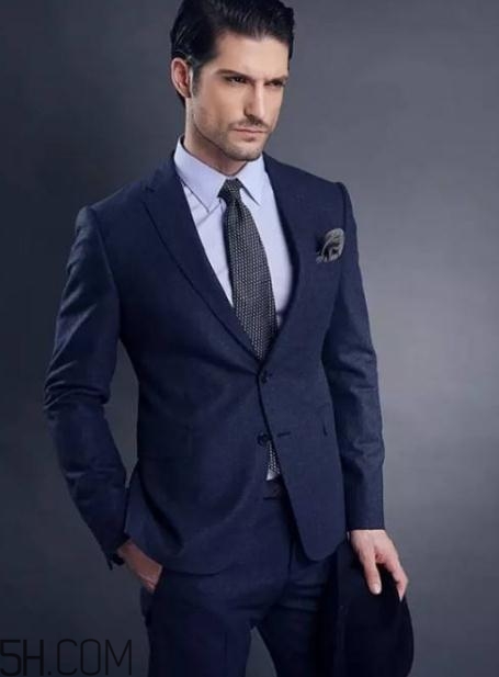阿瑪尼衣服貴嗎？阿瑪尼衣服多少錢一件？