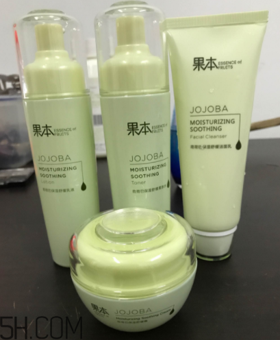 詩婷露雅荷荷巴系列有刺激嗎？適合敏感肌嗎？
