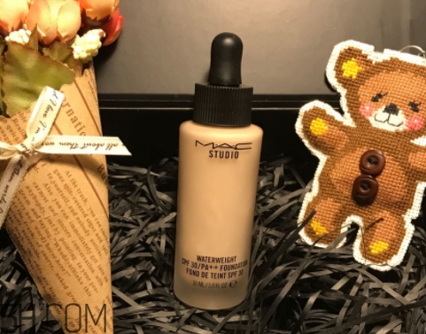 mac魅可和玫珂菲哪個好？mac魅可和make up for eve對比