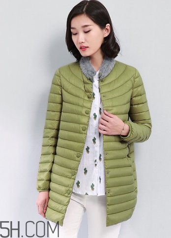 女裝羽絨服怎么保養(yǎng)？輕薄羽絨服怎么搭配？