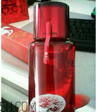 羽西靈芝水適合敏感肌嗎？會過敏嗎？