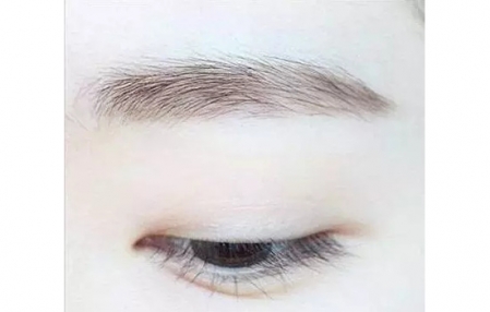 裸妝眼妝的畫(huà)法步驟圖片 偽素顏裸眼妝教程