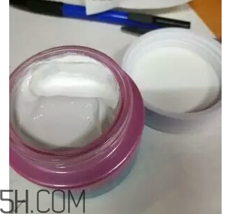 植美村素顏霜好用嗎？含有害成分嗎？