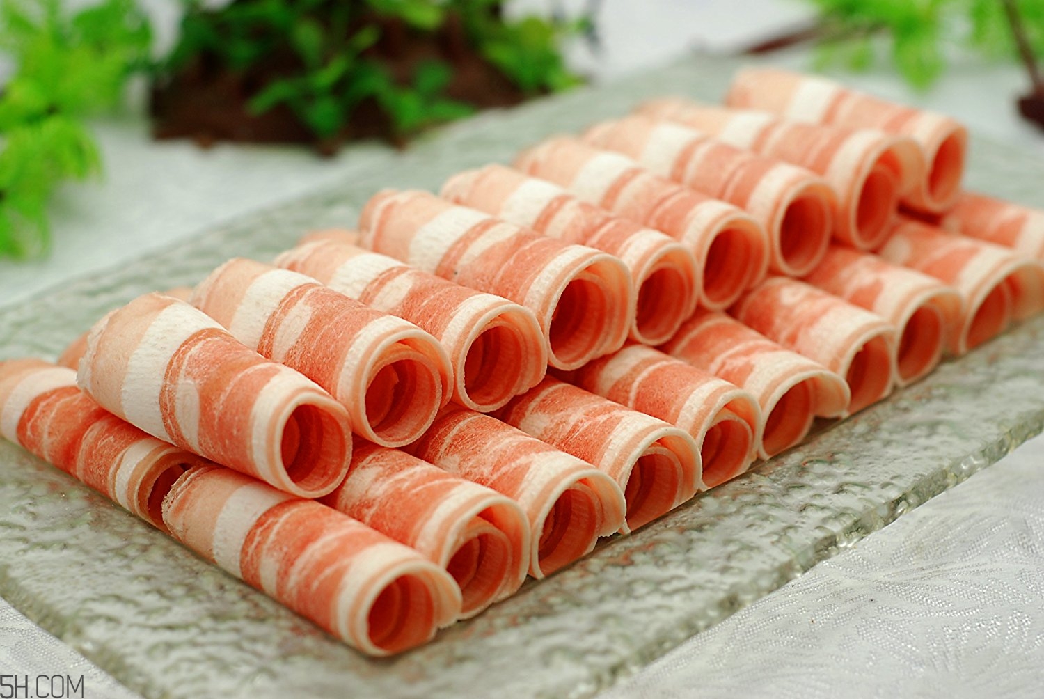 羊肉和香蕉可以一起吃嗎？吃了羊肉可以吃香蕉嗎？