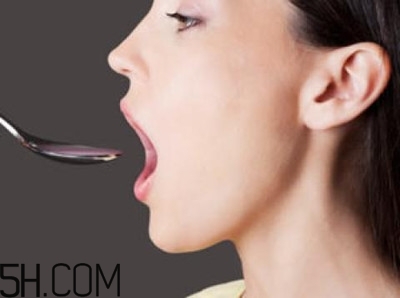 咽喉炎能吃什么水果？咽喉炎的癥狀有哪些？