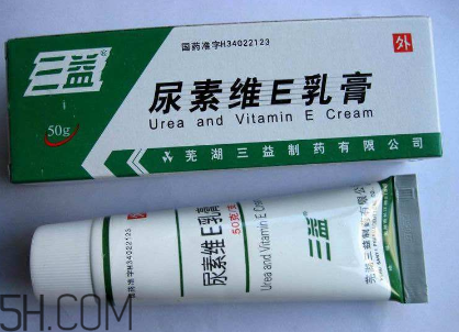 尿素維e乳膏的作用 尿素維e乳膏能治眼袋嗎？