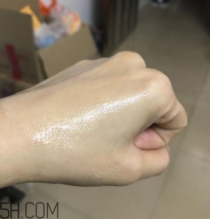 萱姿抗皺緊致滲透乳怎么樣？萱姿抗皺緊致滲透乳好用嗎？