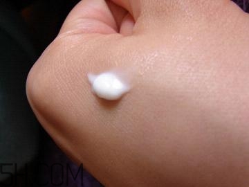 雪花秀眼霜怎么用？雪花秀閃理眼霜使用心得