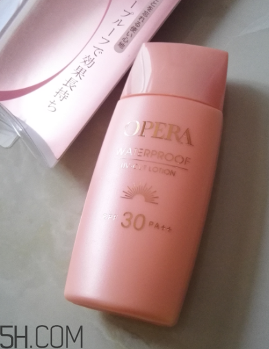 Opera防曬霜防水嗎？Opera防曬霜防汗嗎？