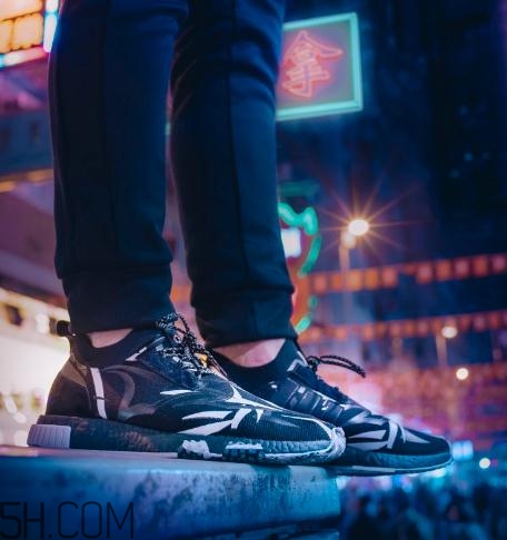 juice與adidas nmd racer聯(lián)名黑荊棘多少錢_在哪買？