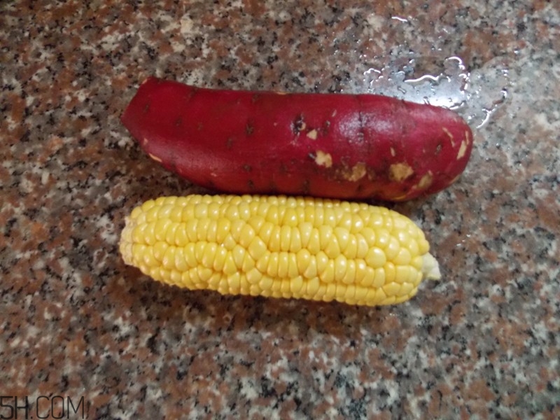 紅豆薏米能和玉米一起煮嗎？紅豆薏米加玉米有什么好處？