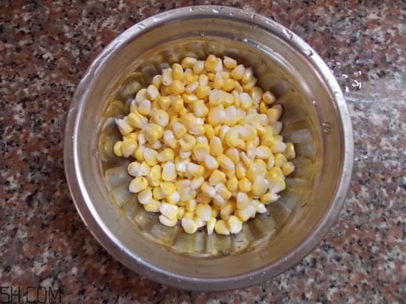 紅豆薏米能和玉米一起煮嗎？紅豆薏米加玉米有什么好處？