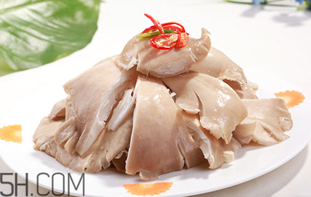 平菇可以和雞蛋一起做湯嗎？平菇和木耳能一起吃嗎？