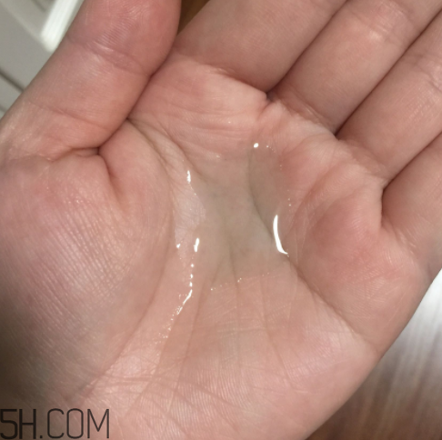 薇姿藍(lán)水是清潔水嗎？薇姿藍(lán)水適合敏感肌嗎？