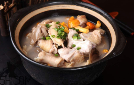 喝湯為啥比吃肉更容易長(zhǎng)膘？吃肉比喝湯更有利于健康