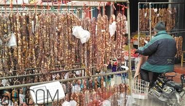 吃香腸與乳腺癌有必然聯(lián)系嗎？為了不患癌還是少吃為妙