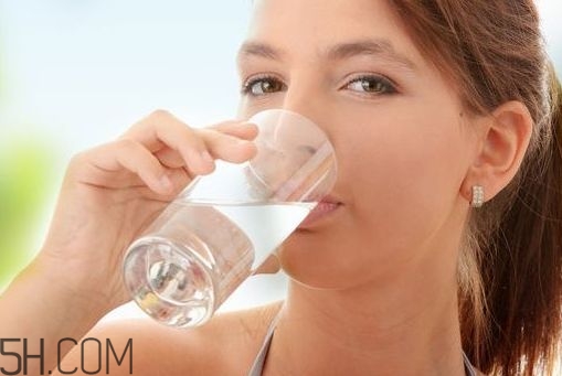 喝水可以美容嗎？喝水美容5大常識