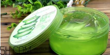 蘆薈膠補(bǔ)水嗎？蘆薈膠身體乳的替代品