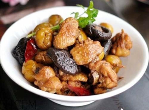 香菇燉雞用什么香菇好？干香菇是關(guān)鍵