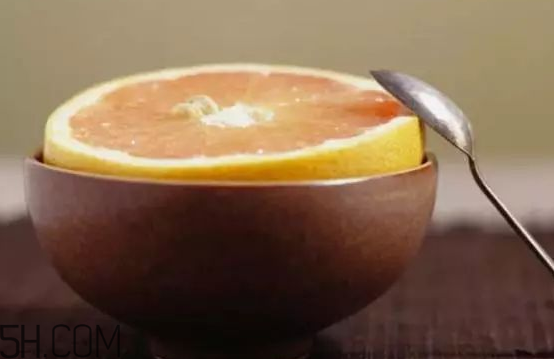 哪些水果可以煮熟吃？柚子蘋果煮著吃更健康