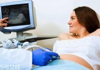 B超會(huì)傷害嬰兒?jiǎn)幔柯?tīng)醫(yī)生的話就不會(huì)有危險(xiǎn)