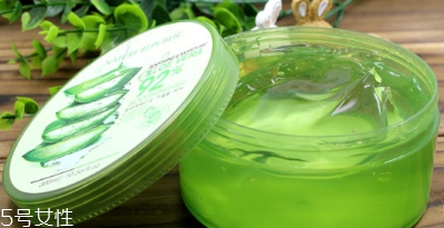 臉上過敏能用蘆薈膠嗎？蘆薈膠還可以去紅血絲