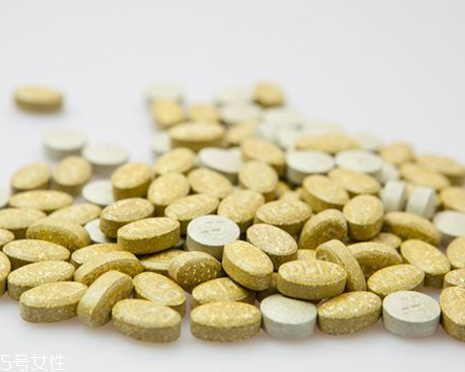媽富隆要吃多久？短效避孕藥服用時(shí)間