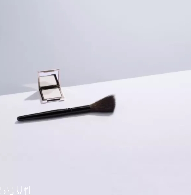 高光刷哪個牌子好？好用到哭的高光刷