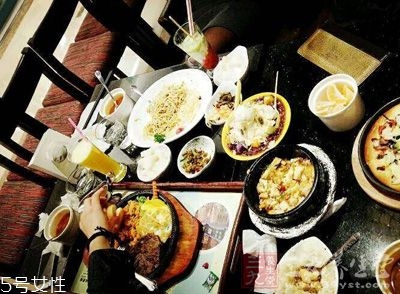 女人常吃哪些食物能滋陰補(bǔ)血？五大滋陰補(bǔ)血圣品